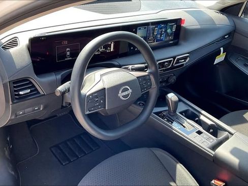 New 2027 Nissan Sentra S w/ S Cold Weather Package FWD image 7