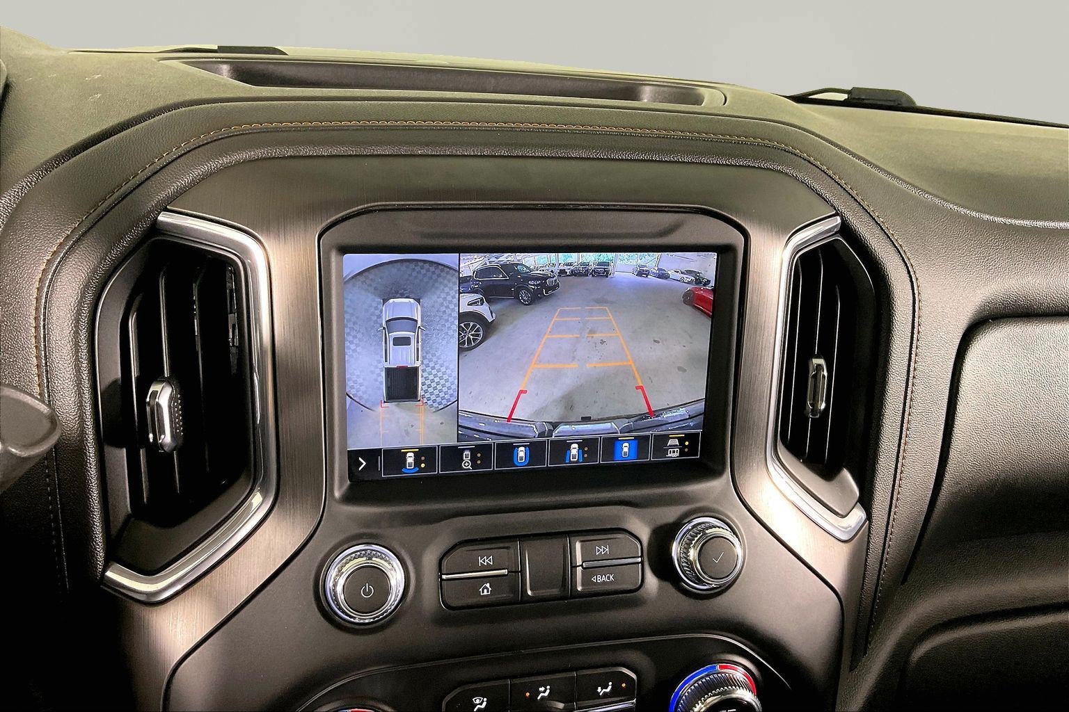 Used 2021 GMC Sierra 1500 AT4 w/ AT4 Premium Package AWD/4WD image 20