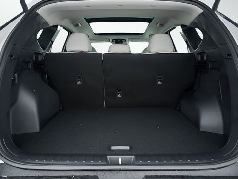 New 2026 Hyundai Tucson Limited image 8