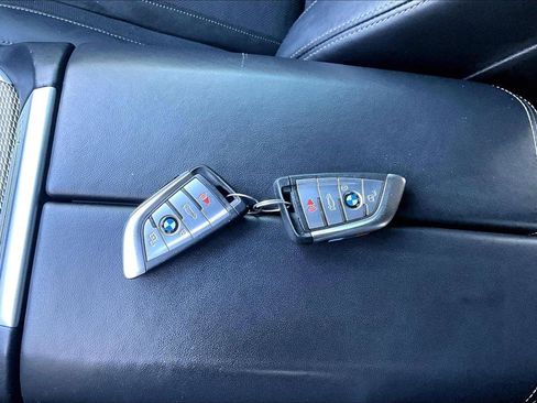 Used 2019 BMW X5 xDrive40i w/ M Sport Package image 35