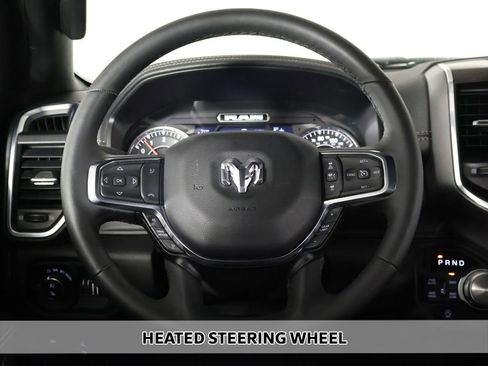 Used 2025 RAM 1500 Laramie AWD/4WD image 9