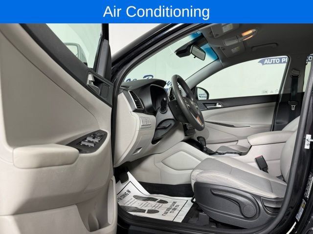 Used 2020 Hyundai Tucson SE AWD/4WD image 10