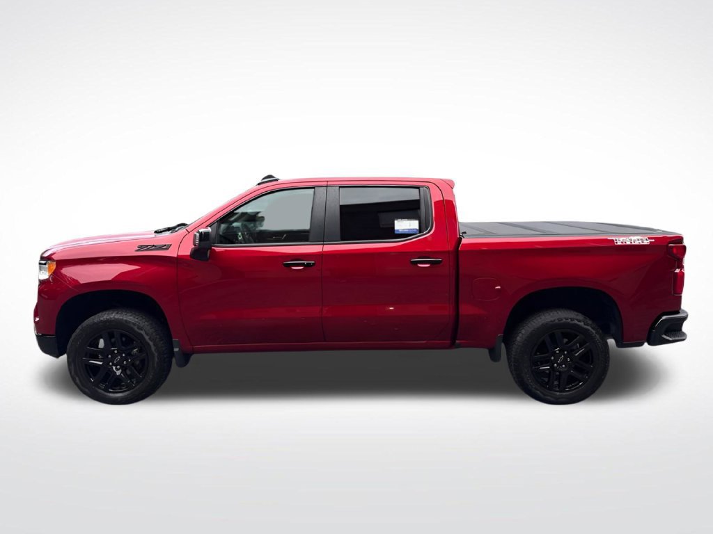 Used 2024 Chevrolet Silverado 1500 LT Trail Boss w/ LT Trail Boss Premium Package AWD/4WD image 4