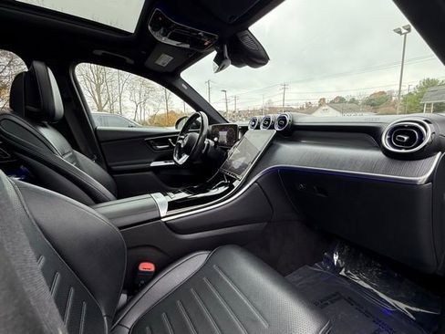 Used 2023 Mercedes-Benz GLC 300 4MATIC w/ AMG Line image 17