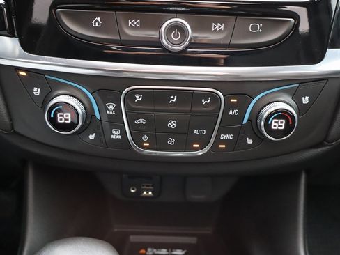 Used 2023 Chevrolet Traverse High Country w/ LPO, Floor Liner Package image 11