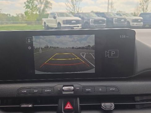 Used 2025 Kia K4 FWD image 24