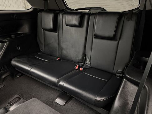 Used 2019 Toyota Highlander Limited image 35