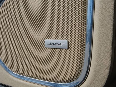 Used 2015 GMC Yukon XL Denali w/ Premium Package image 49