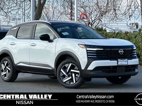 New 2026 Nissan Kicks SV image 1