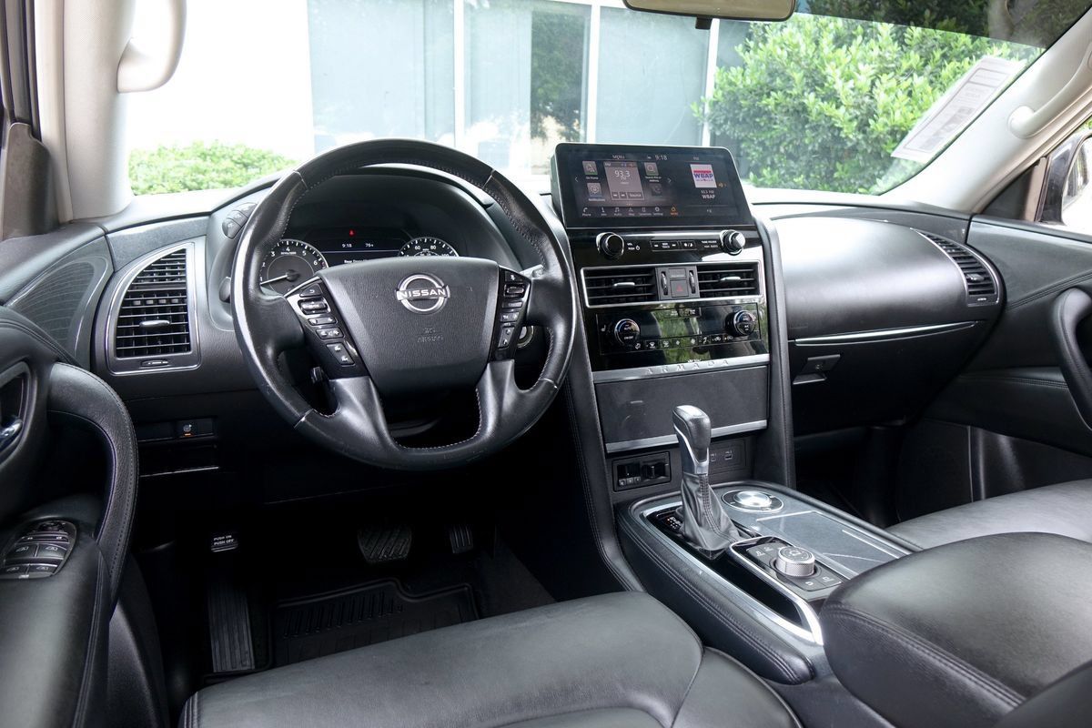 Used 2021 Nissan Armada SV RWD image 5