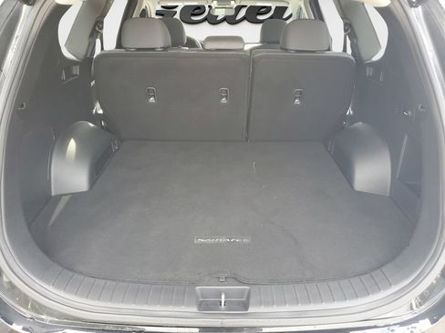 Used 2023 Hyundai Santa Fe SEL FWD image 11