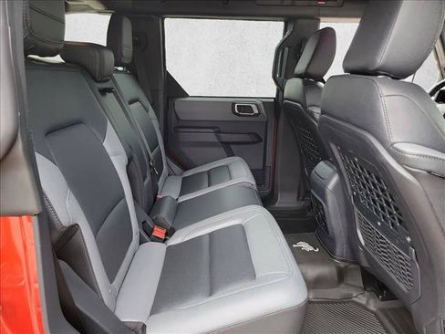 Used 2024 Ford Bronco Big Bend AWD/4WD image 16