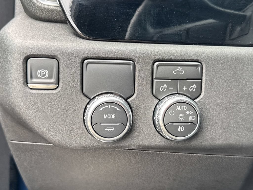 Used 2026 GMC Sierra 1500 Elevation RWD image 17