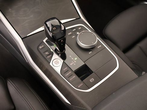 Used 2021 BMW 330i Sedan w/ Convenience Package image 10