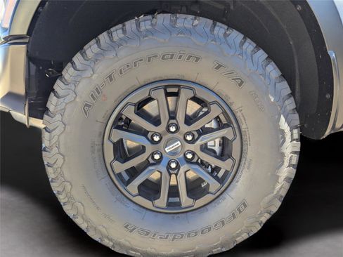 Used 2025 Ford F150 Raptor image 10