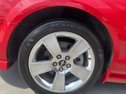Used 2006 Ford Mustang GT image 23