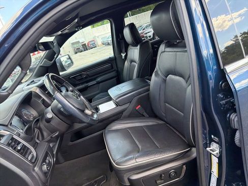 Used 2022 RAM 1500 Limited w/ Body Color Bumper Group AWD/4WD image 12