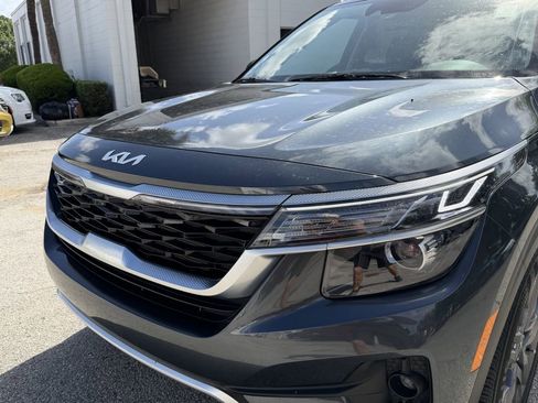 Certified 2023 Kia Seltos S w/ Navigation Package image 10