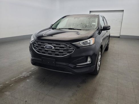 Used 2019 Ford Edge Titanium w/ Cold Weather Package AWD/4WD image 15