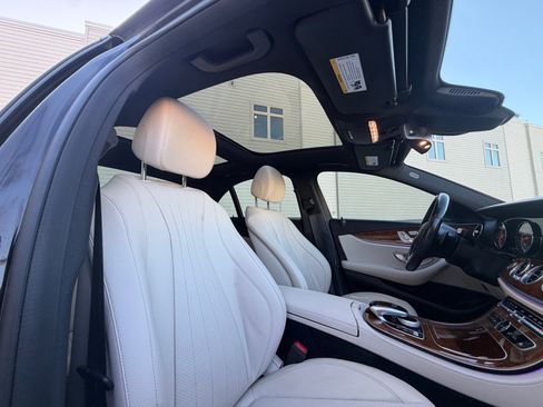 Used 2019 Mercedes-Benz E 300 4MATIC w/ Driver Assistance Package image 23