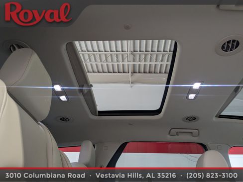 Used 2018 Buick Enclave Premium FWD image 12