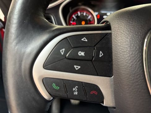 Used 2016 Dodge Challenger R/T Scat Pack w/ Leather Interior Group image 20