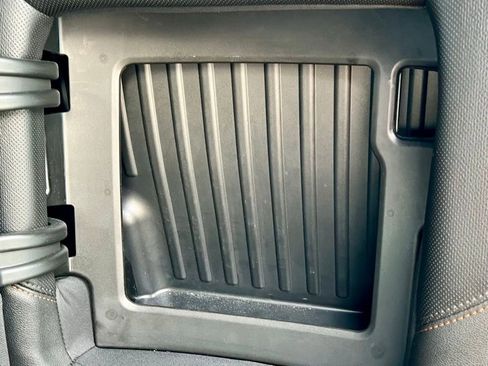 Used 2022 GMC Sierra 1500 AT4 w/ AT4 Premium Package image 25