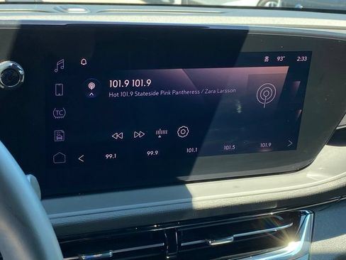 Used 2025 Buick Envista Avenir FWD image 16