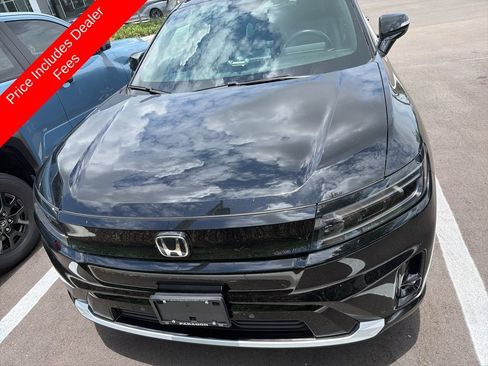 Used 2024 Honda Prologue Touring image 3