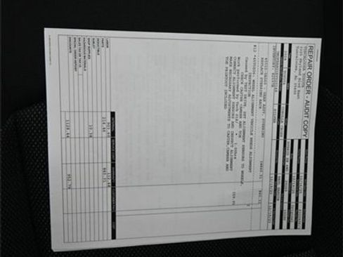 Used 2024 Toyota Corolla Cross SE w/ Moonroof Package image 4