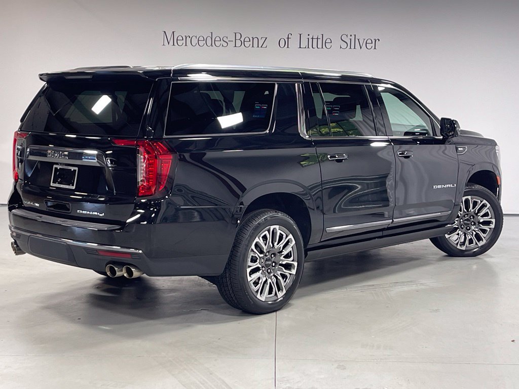Used 2024 GMC Yukon XL Denali Ultimate AWD/4WD image 6