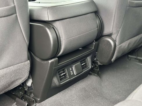 Certified 2024 Chevrolet Silverado 1500 LT image 9