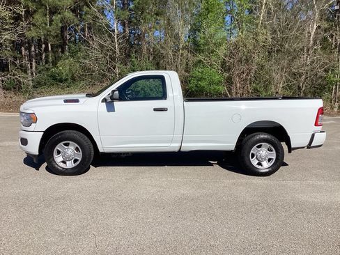 Used 2022 RAM 3500 Tradesman RWD image 7