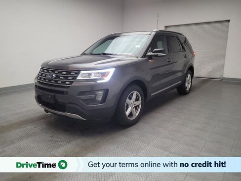 Used 2016 Ford Explorer XLT FWD image 1