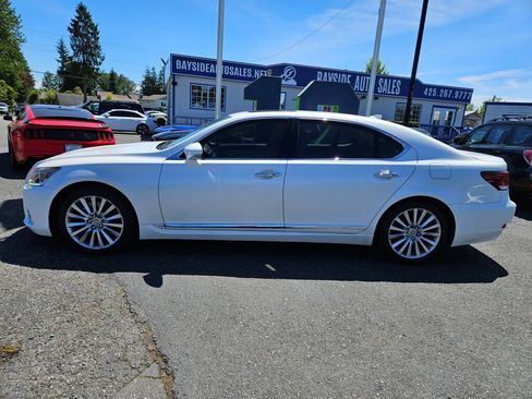 Used 2014 Lexus LS 460 L AWD/4WD image 2