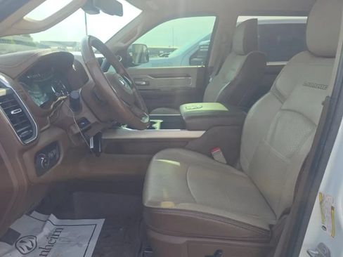 Used 2022 RAM 3500 Laramie AWD/4WD image 8