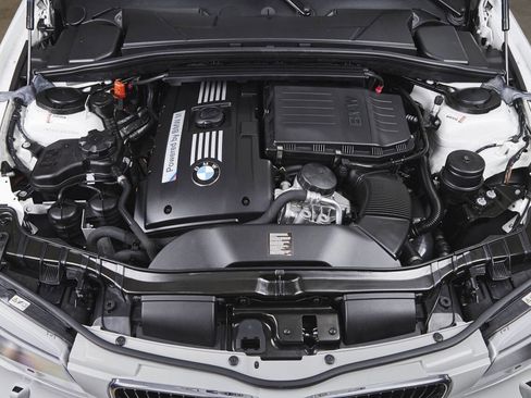 Used 2011 BMW 1 Series M image 82