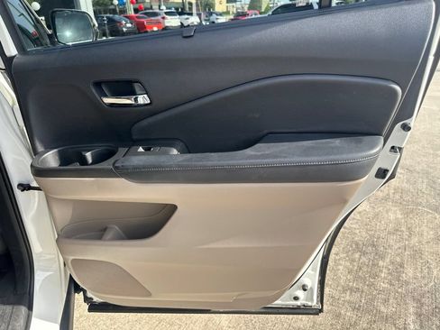 Used 2019 Honda Pilot EX-L image 42