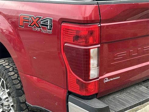 Used 2021 Ford F250 Lariat w/ Lariat Value Package image 6