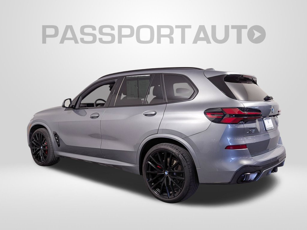 Certified 2024 BMW X5 xDrive40i w/ Executive Package AWD/4WD image 3
