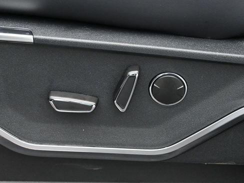 New 2026 Ford F150 Raptor AWD/4WD image 9