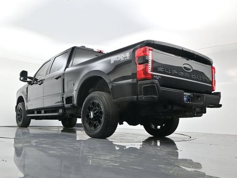 Used 2024 Ford F250 Lariat w/ Lariat Ultimate Package AWD/4WD image 55
