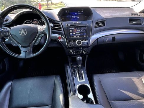 Used 2017 Acura ILX FWD image 17