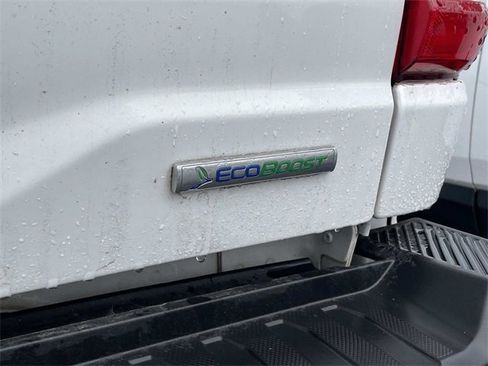 Used 2023 Ford F150 Lariat w/ FX4 Off-Road Package image 11