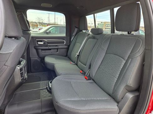 New 2026 RAM 2500 Big Horn AWD/4WD image 27
