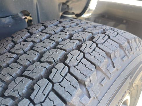Used 2020 Jeep Wrangler Sport AWD/4WD image 10