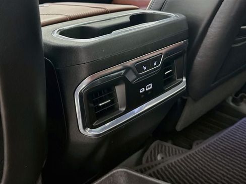 Used 2024 GMC Sierra 2500 Denali Ultimate w/ Max Trailering Package AWD/4WD image 28