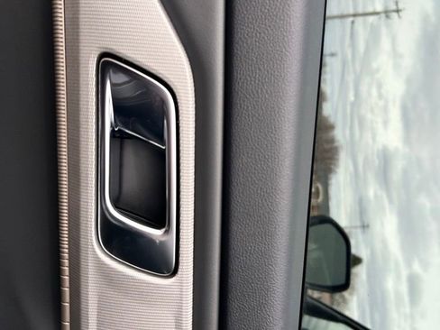 New 2026 Ford Explorer Active image 18