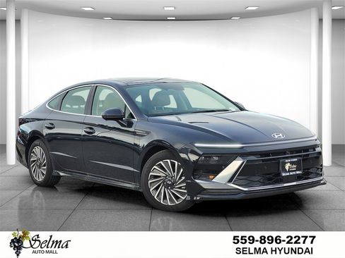 New 2025 Hyundai Sonata Limited image 1