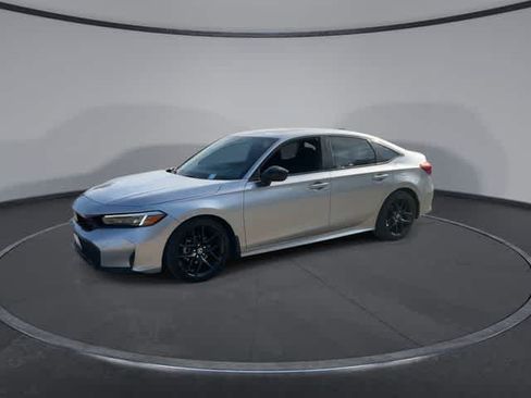 Used 2025 Honda Civic Sport image 4